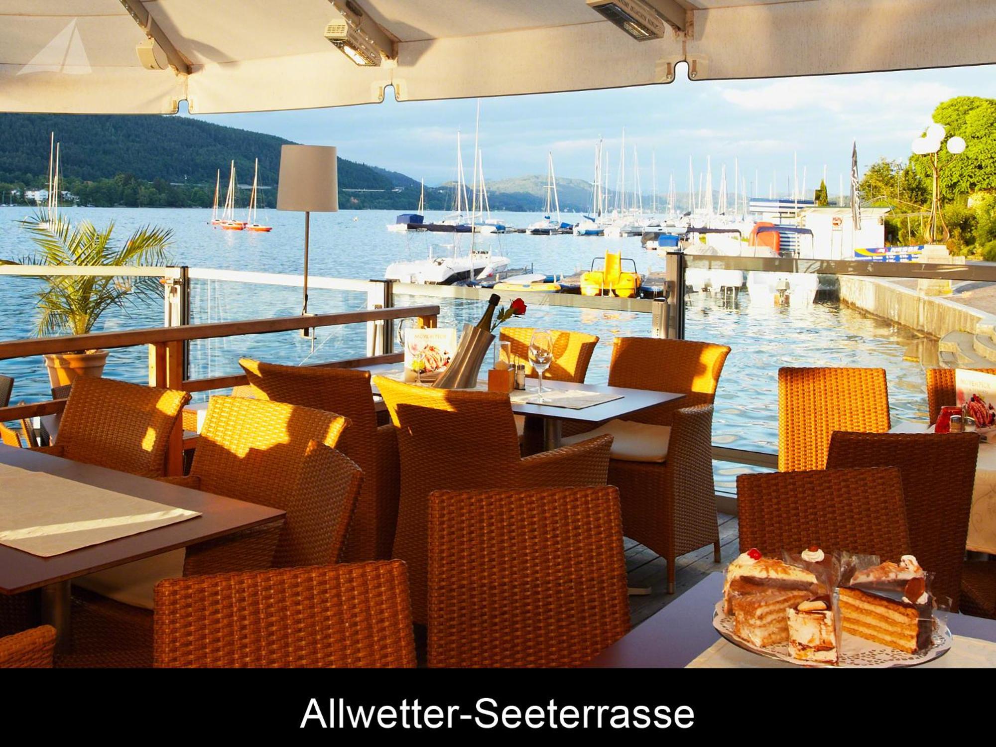 Hotel-Restaurant "Veldener Traumschiff" Direkt Am See In 2Min Im Zentrum フェルデン・アム・ヴェルターゼー エクステリア 写真